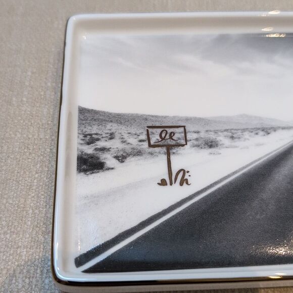 Kate Spade New York x Lenox Spirit of Adventure White Ceramic Tray Gold Rim - Picture 3 of 8